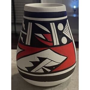 Mexican Southwestern Native Pottery Vase/Vessel Signed By Artist R. GALVAN
